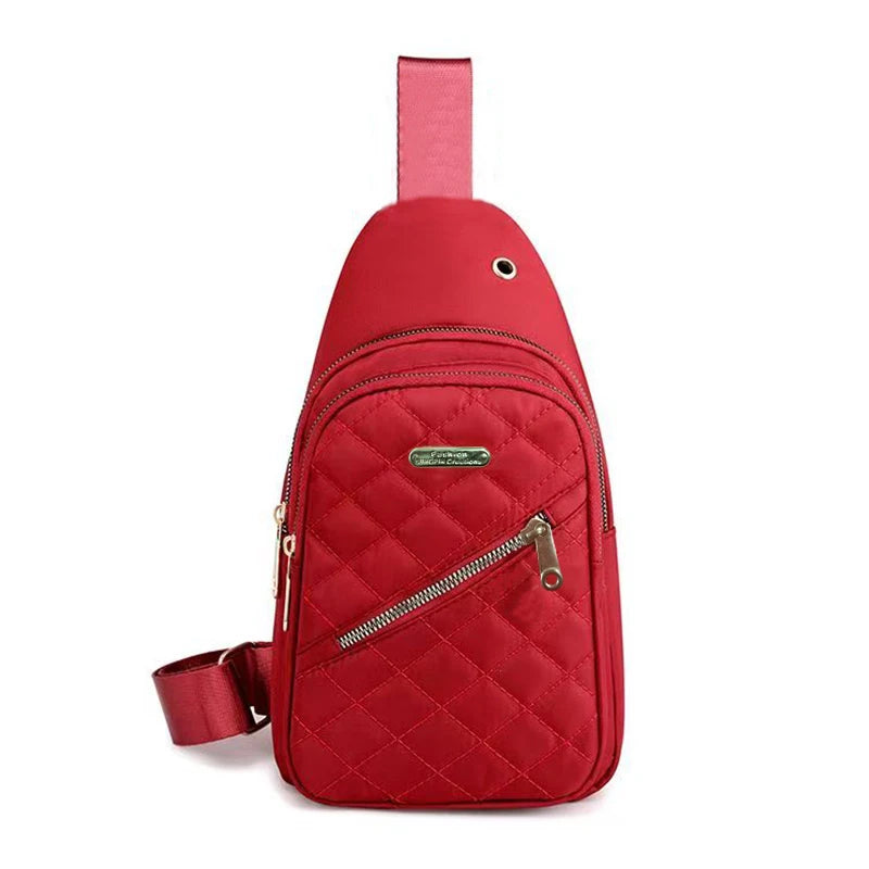 The Neutral Color Bags Are Suitable for Daily Commuting and Can Be Used as Single-Shoulder Bags or Cross-Body Bags