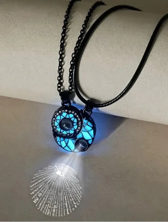 Luminous 100 Languages I Love You Necklace, Glow in the Dark Couple Pendant Necklace, Couple Gift for Boyfriend Girlfriend