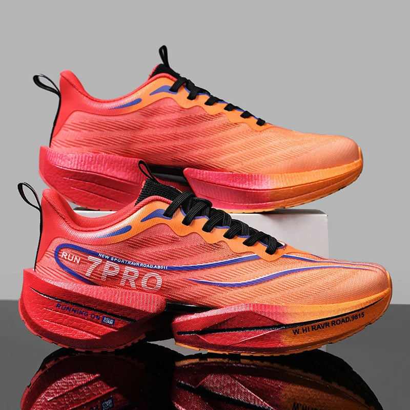 New Carbon Plate Sneakers Outdoor Soft Sole Mesh Sports Shoes Running Shoes Light Anti-Slip Casual Couple Tennis Shoes