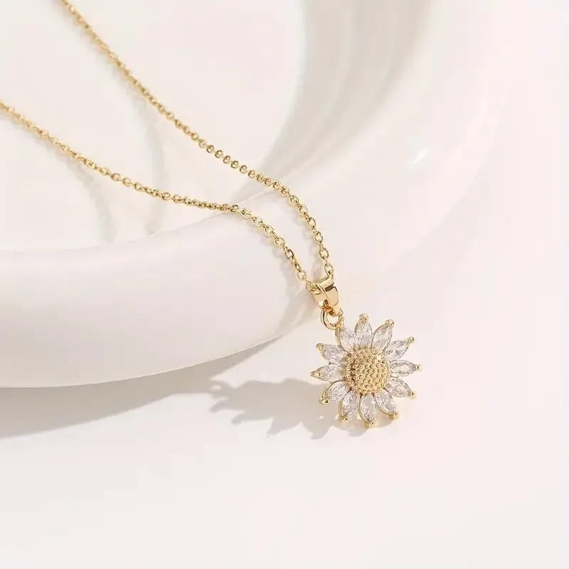 Sunflower Necklace With Gift Box For Girlfriend Women I Love You Perfect for Mother's Day, Birthdays, Valentines, Weddings