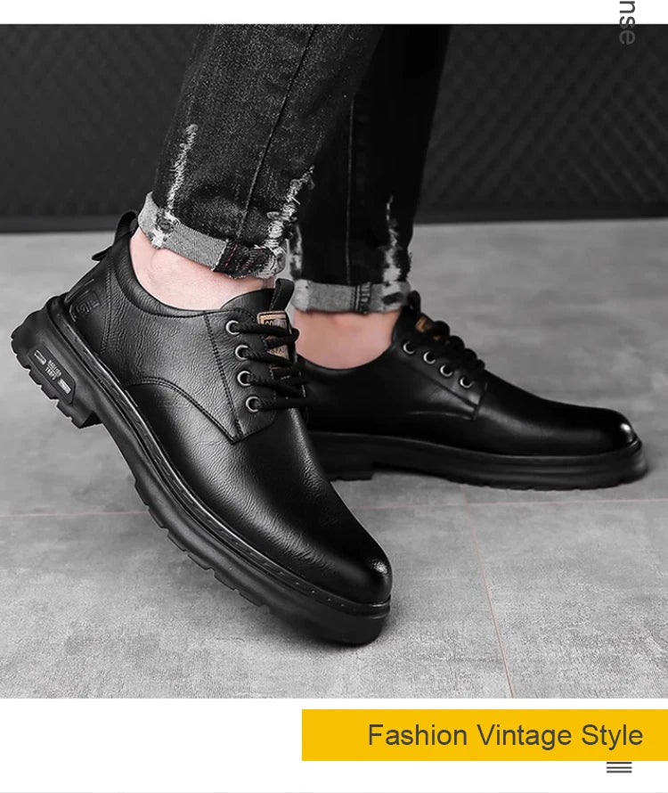 Men's Outdoor Casual Leather Shoes Lace Free Retro Soft Bottom Low-Top Work Shoes