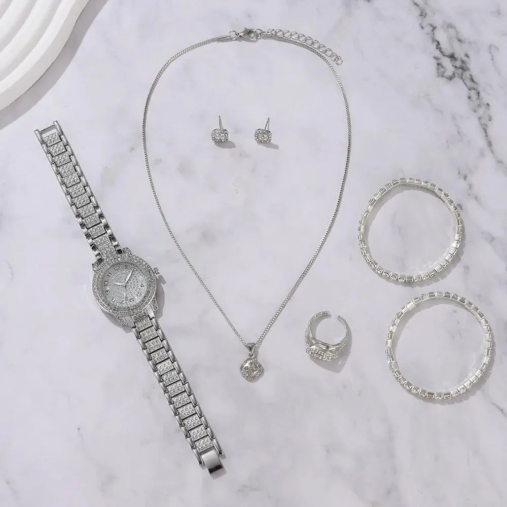Women Watch Luxury Elegant Alloy Watch Crystal Wristwatch For Ladies Gift Quartz Watch Alloy Rhinestone Bracelet Montre