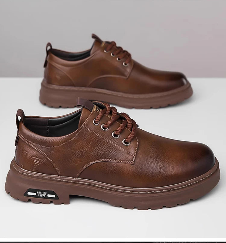 Men's Outdoor Casual Leather Shoes Lace Free Retro Soft Bottom Low-Top Work Shoes