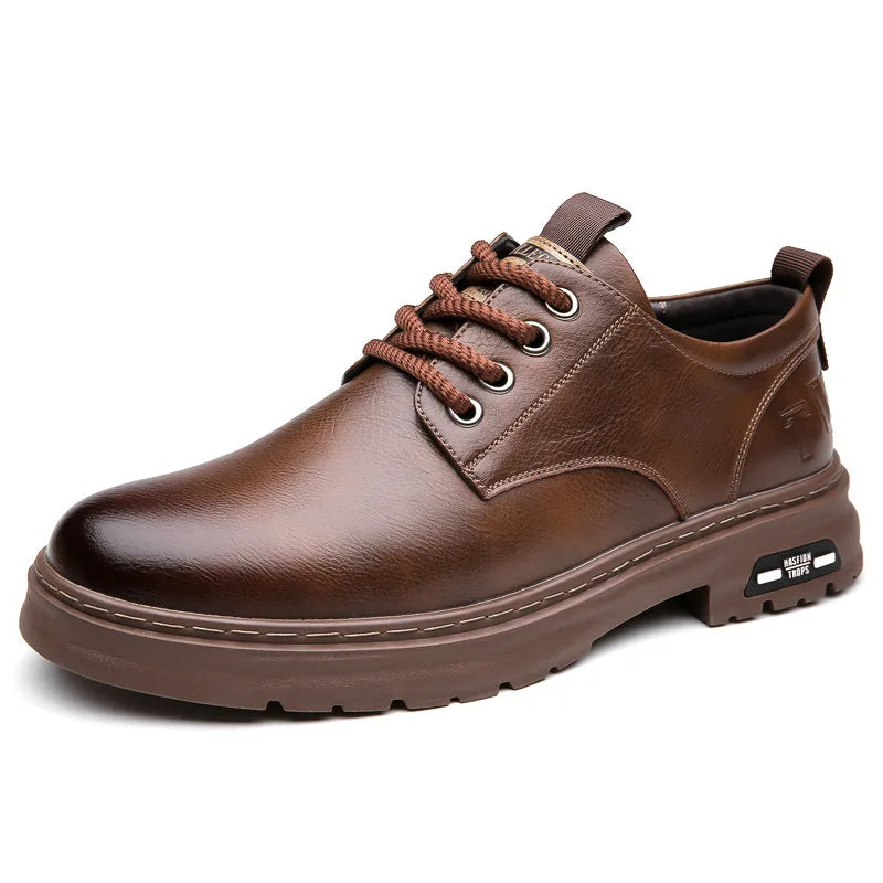 Men's Outdoor Casual Leather Shoes Lace Free Retro Soft Bottom Low-Top Work Shoes