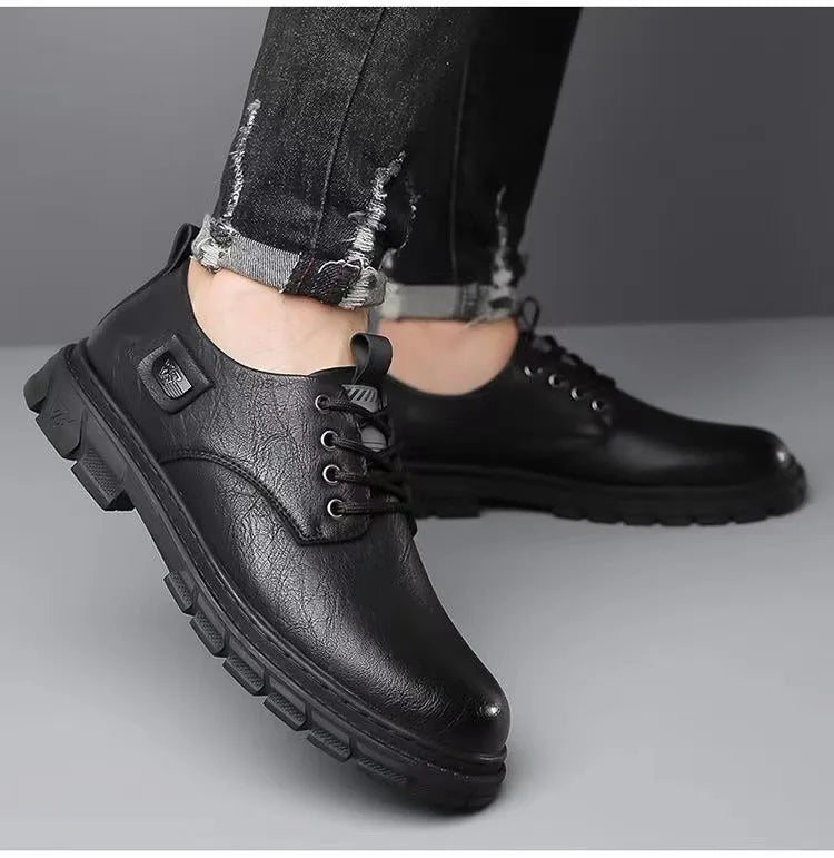 Men new soft soled leather shoes Outdoor nonslip walking shoes Casual light business footwear Comfort workwear trendy male shoe