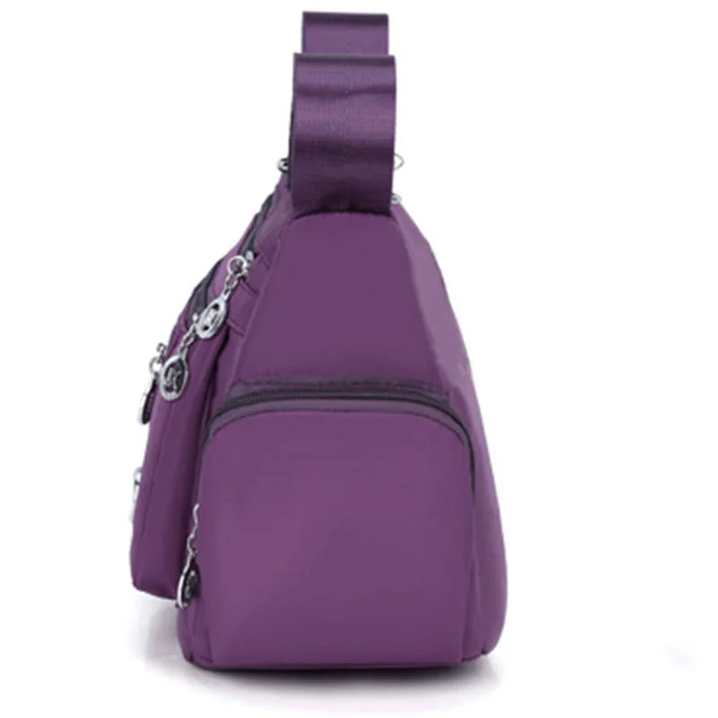 Neutral Crossbody Bags for Men and Women Are Suitable for Daily Commuting and Going to School They Are Single-Shoulder Bags.