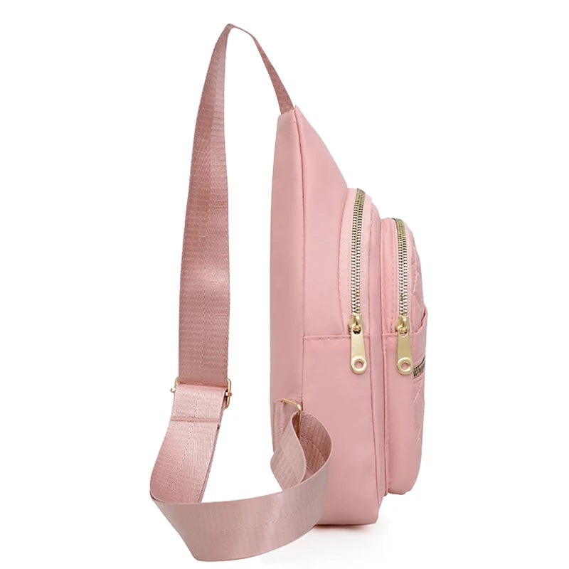 The Neutral Color Bags Are Suitable for Daily Commuting and Can Be Used as Single-Shoulder Bags or Cross-Body Bags