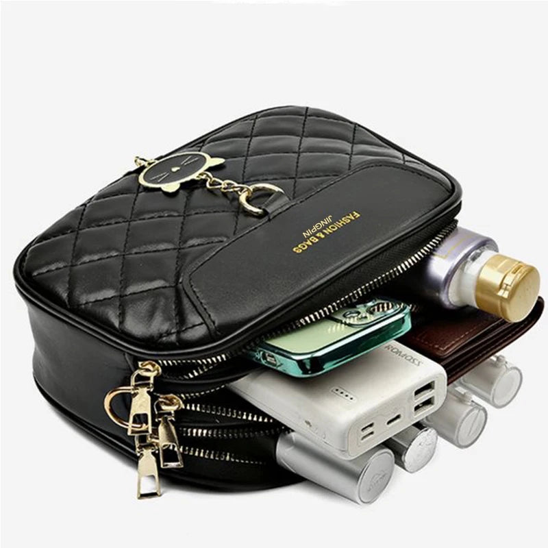 Men's and women's single-shoulder crossbody bags with simple and versatile design. Imitation brand women's bags.