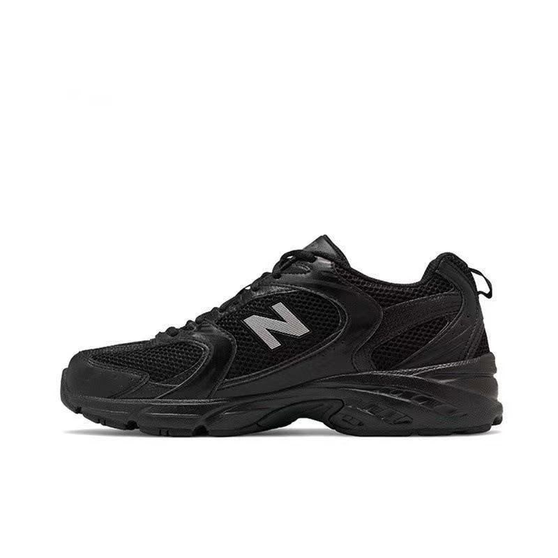 New Luxury Shoes  Breathable Non-Slip Sneakers Mesh Off-road